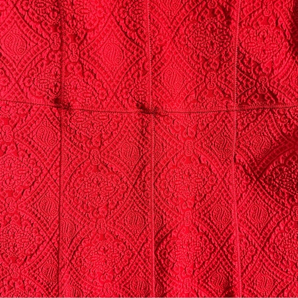 Opening Ceremony Embossed Sheath Tulip Dress in Red, sz Small - Picture 13 of 16